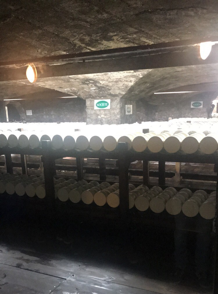 Une cave de Roquefort